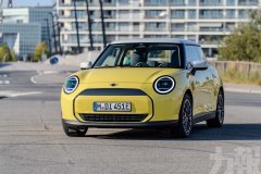 全新Cooper E僅184匹馬力